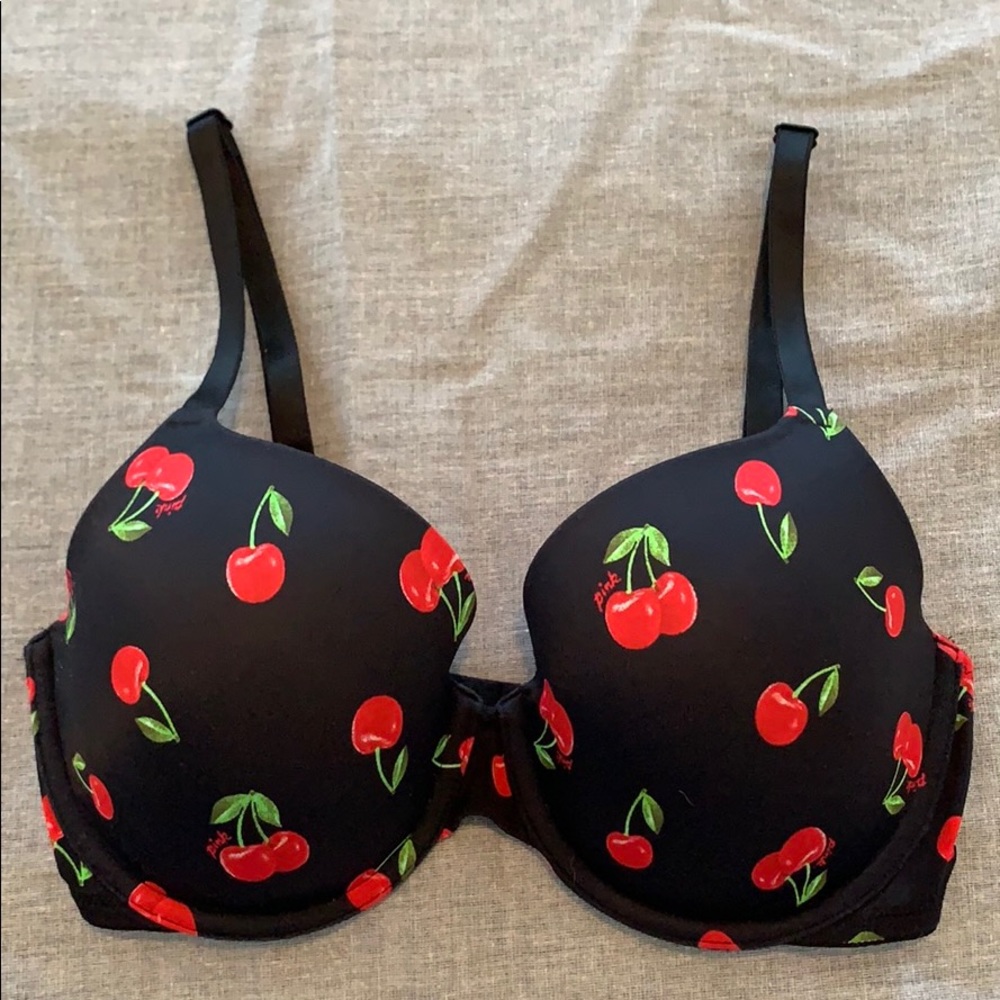 PINK 32DD t-shirt lightly lined bra